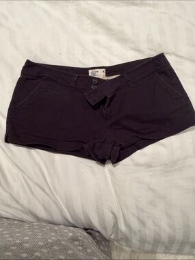 American Eagle Outfitters Black Low-Rise Jean Shorts